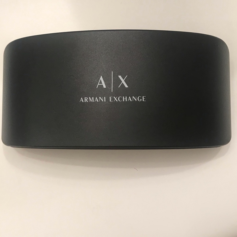 Sunglasses case